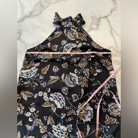 RW&Co. Top, high neck halter top ladies size medium. - Picture 10 of 16